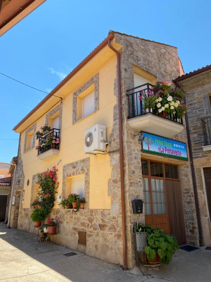 La Primavera Nuez Exterior foto